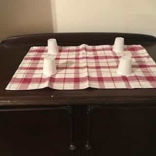 towel with bathroom cups